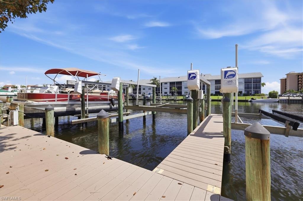 COMMODORE CONDO - Residential