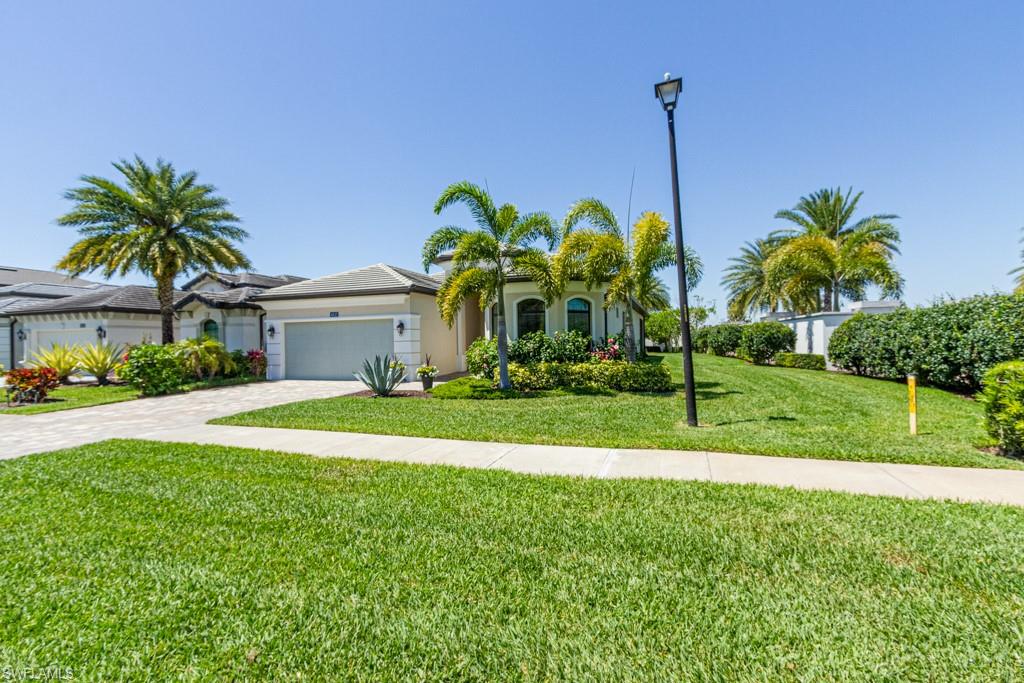 PALAZZO AT NAPLES - Residential