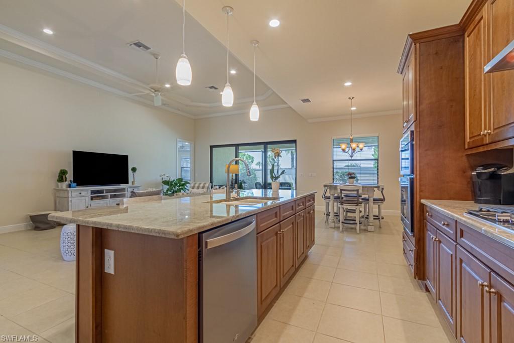 PALAZZO AT NAPLES - Residential