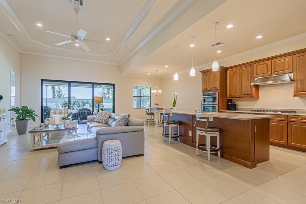 PALAZZO AT NAPLES - Residential