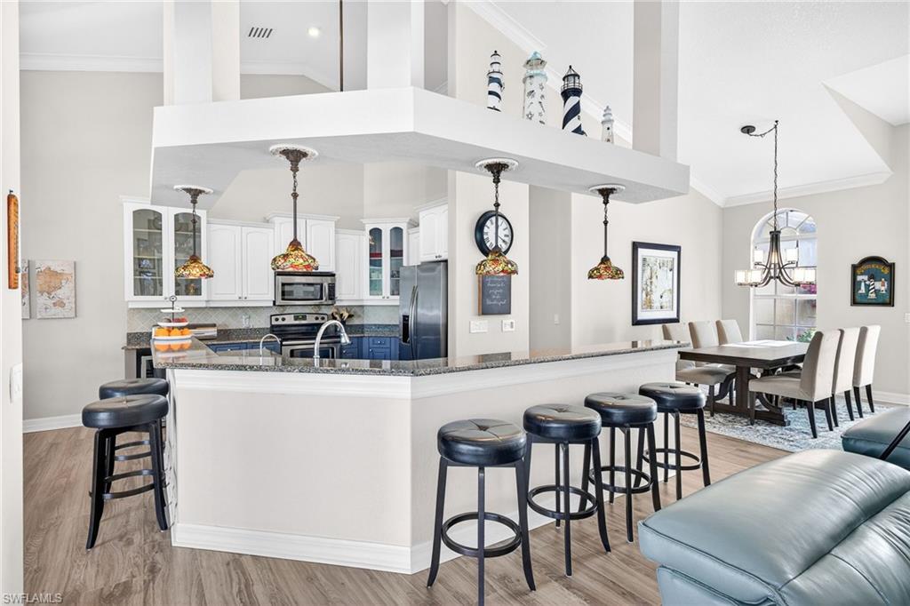 TOWN LAKES - Residential