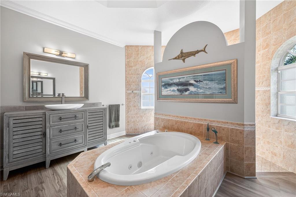 TOWN LAKES - Residential