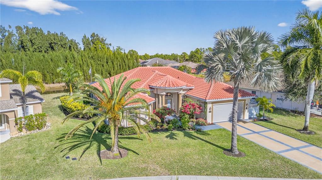 TOWN LAKES - Residential