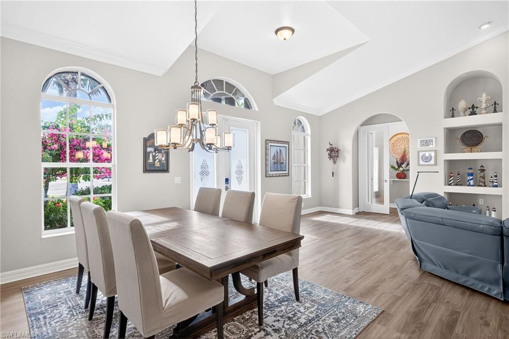 TOWN LAKES - Residential