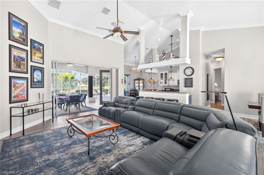 TOWN LAKES - Residential