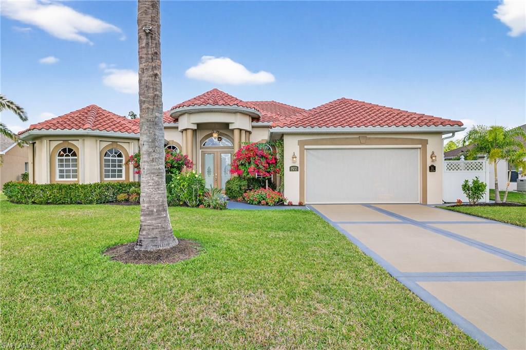 TOWN LAKES - Residential