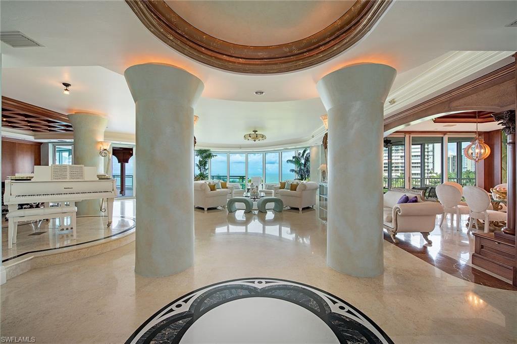 REGENT - Residential