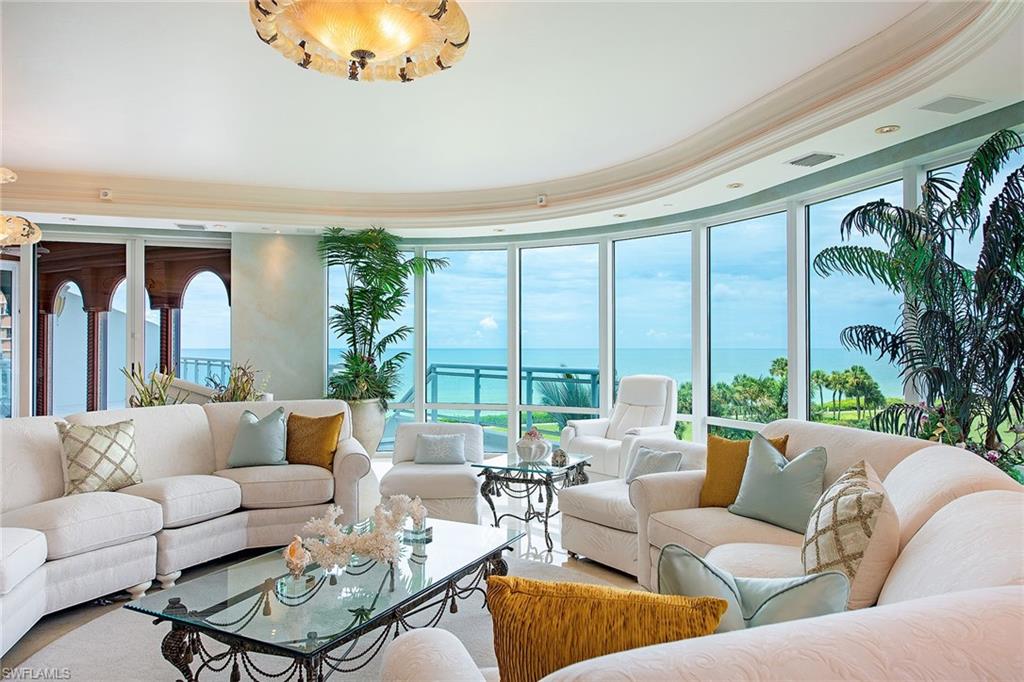 REGENT - Residential