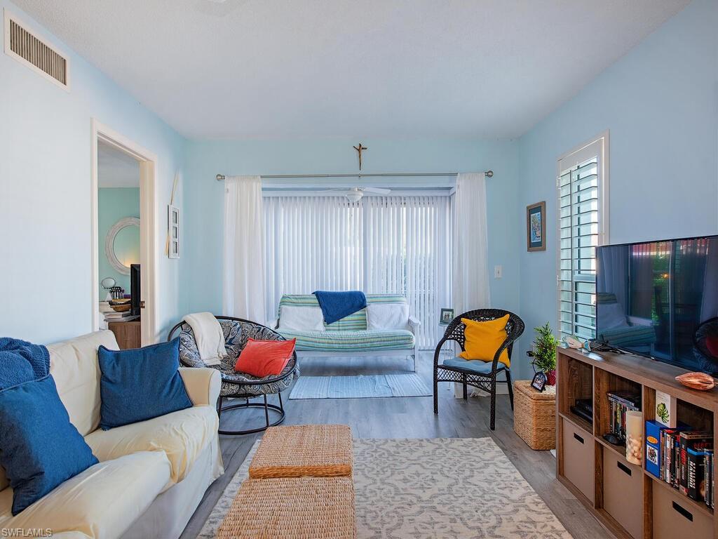 HIGH POINT COUNTRY CLUB - Residential