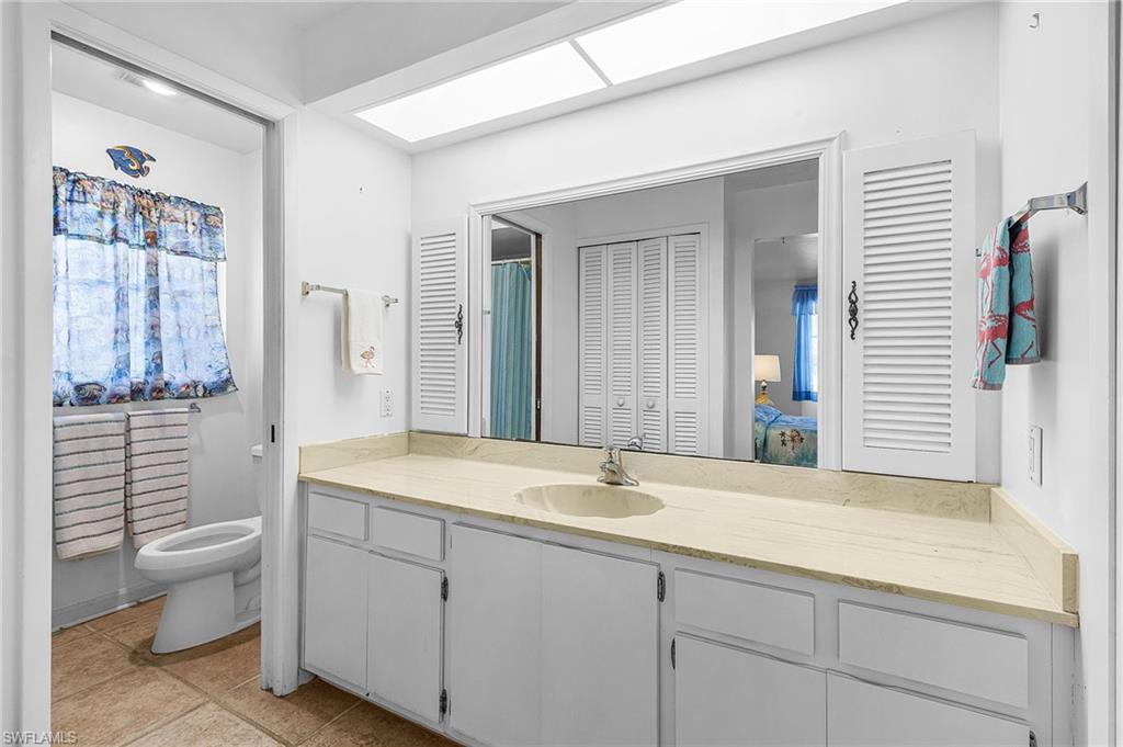 CHARLOTTE SHORES - Residential