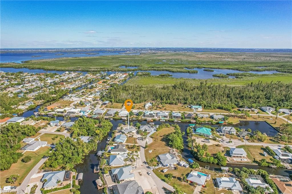 CHARLOTTE SHORES - Residential