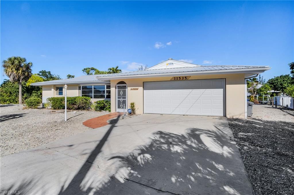 CHARLOTTE SHORES - Residential