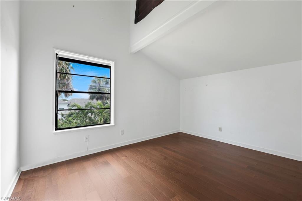 NAPLES PARK - Residential