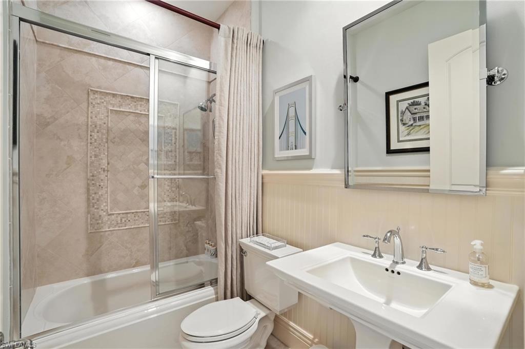 SERAFINA AT TIBURON - Residential