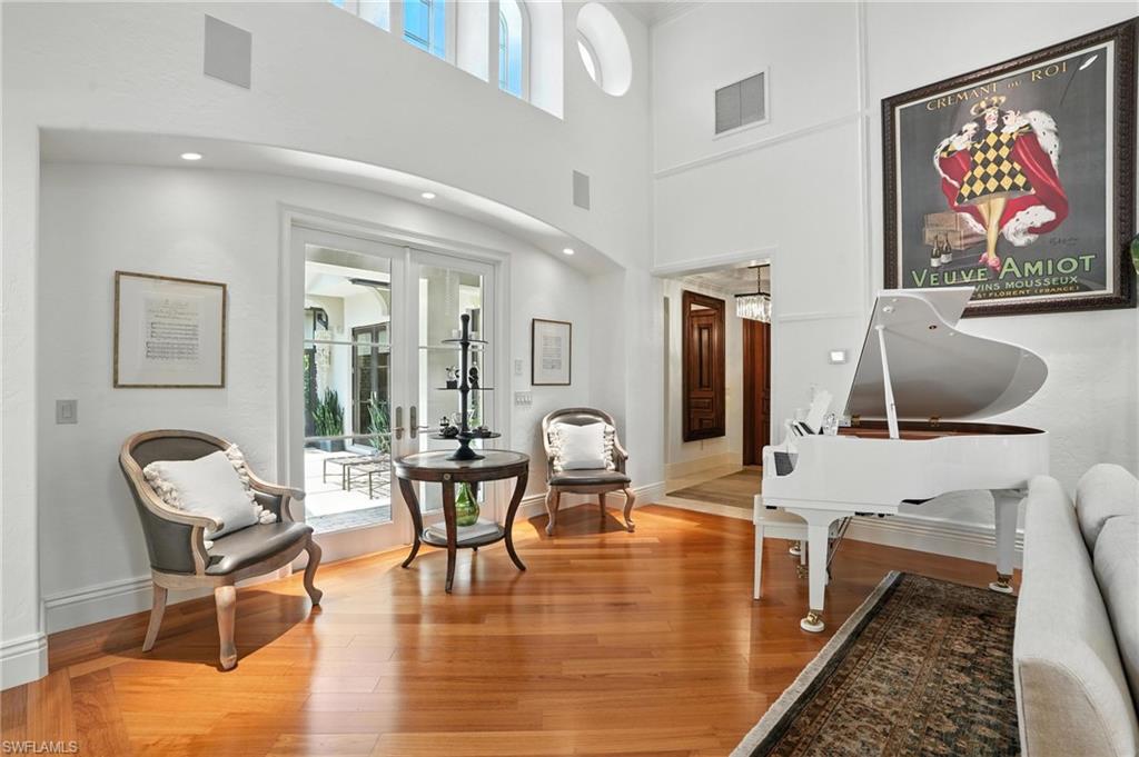 SERAFINA AT TIBURON - Residential