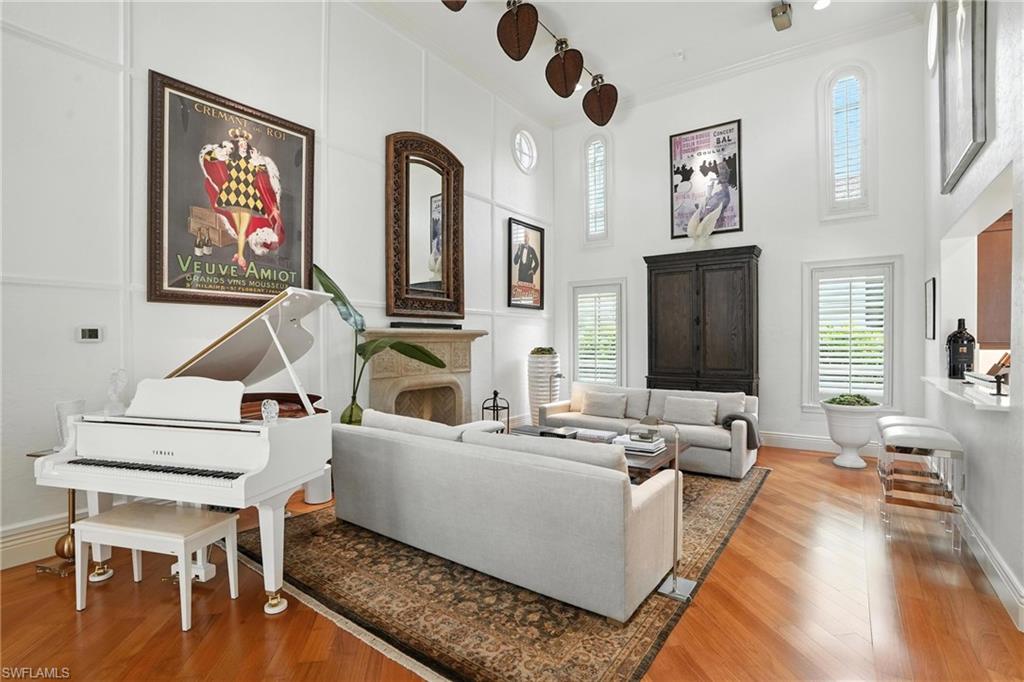 SERAFINA AT TIBURON - Residential