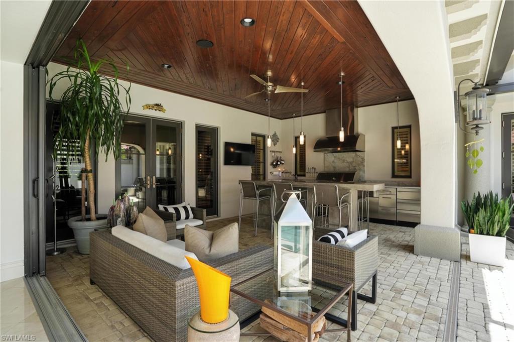 SERAFINA AT TIBURON - Residential