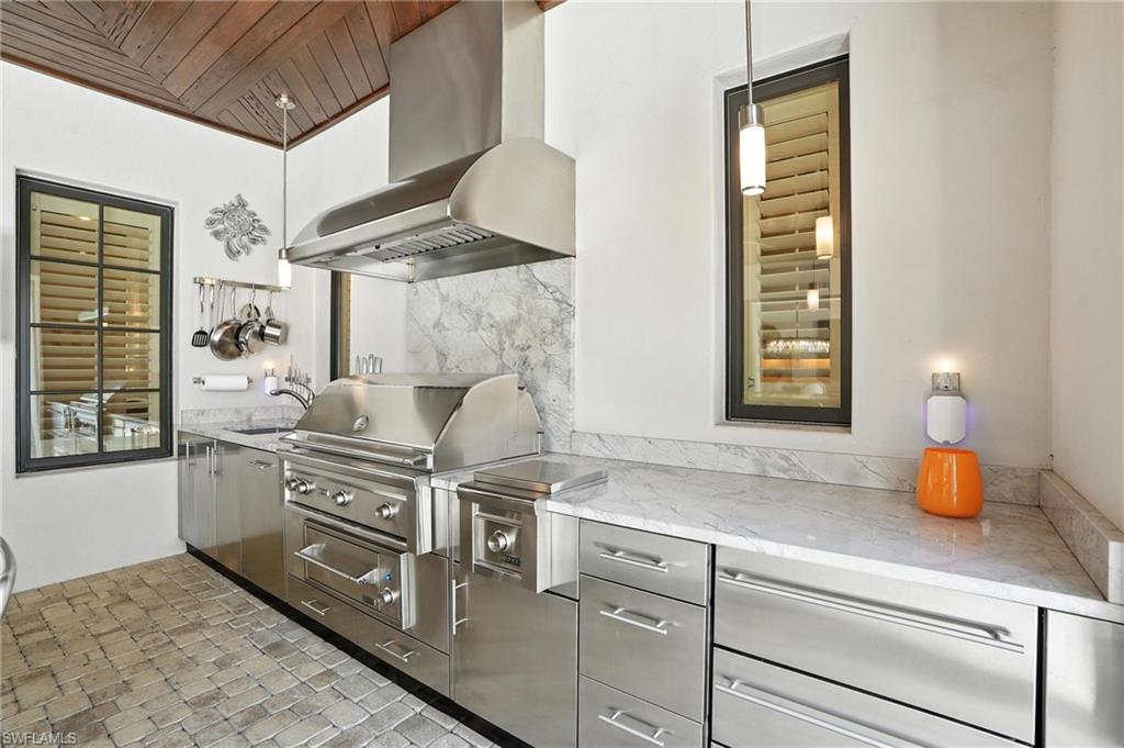 SERAFINA AT TIBURON - Residential