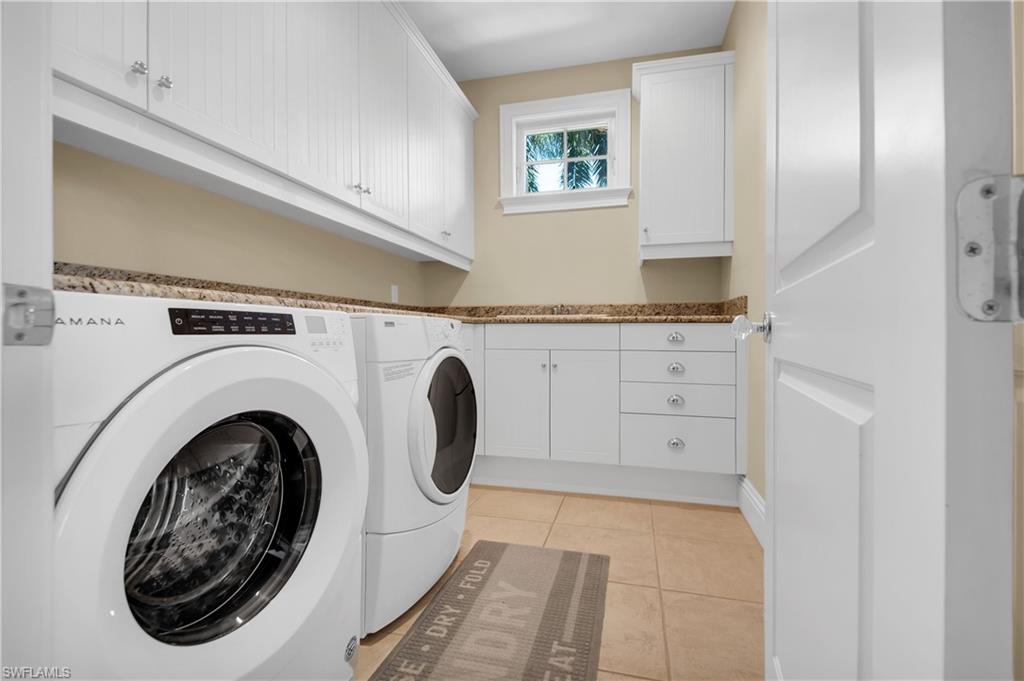 FLAMINGO HIDEAWAY - Residential