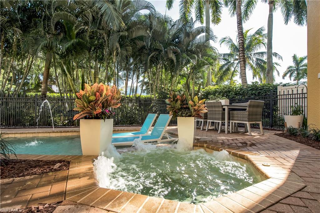 FLAMINGO HIDEAWAY - Residential