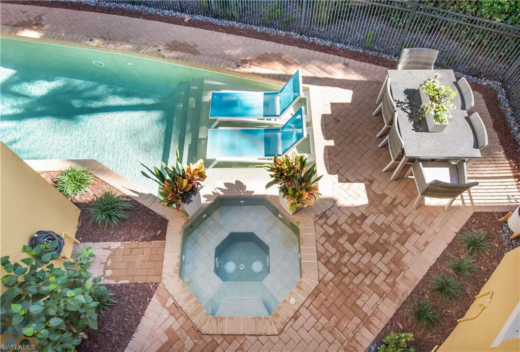 FLAMINGO HIDEAWAY - Residential