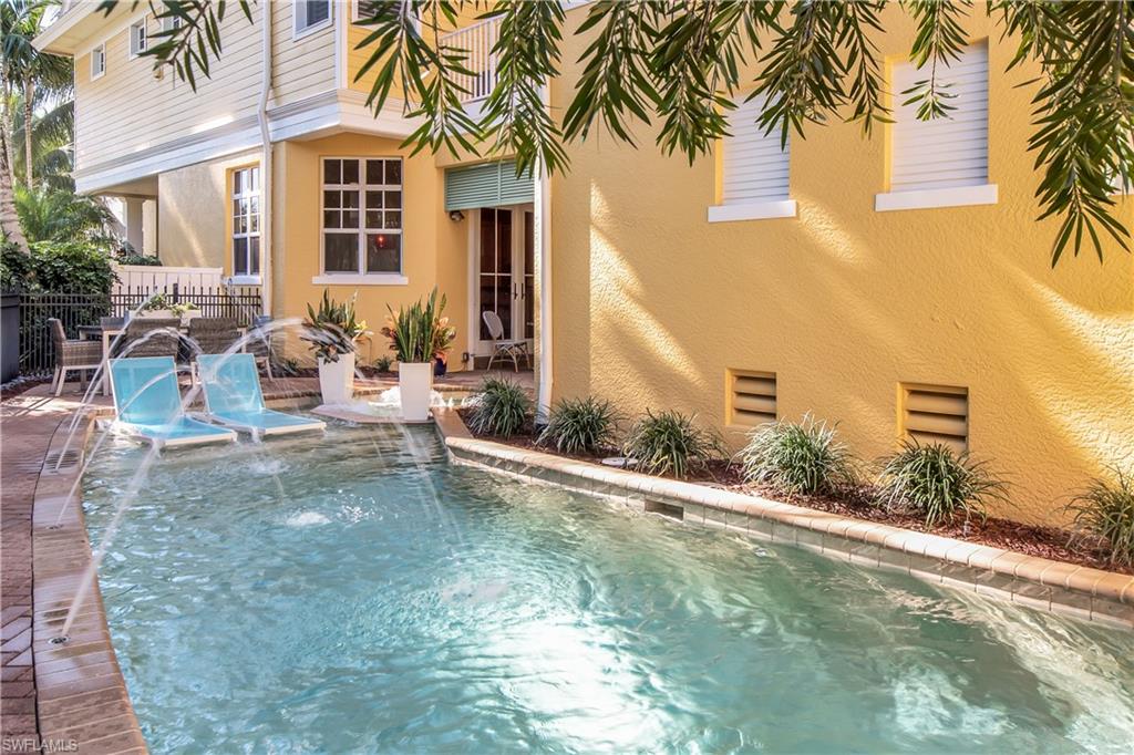 FLAMINGO HIDEAWAY - Residential