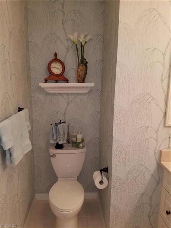 FOX HOLLOW - Residential