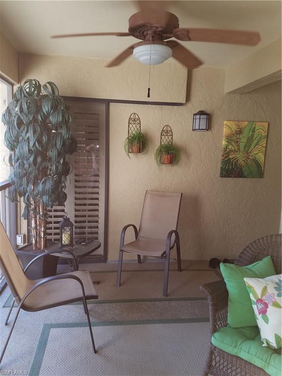 FOX HOLLOW - Residential