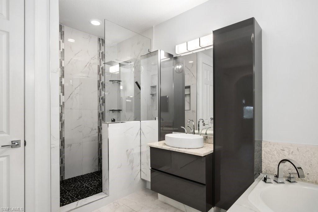 MARIPOSA - Residential