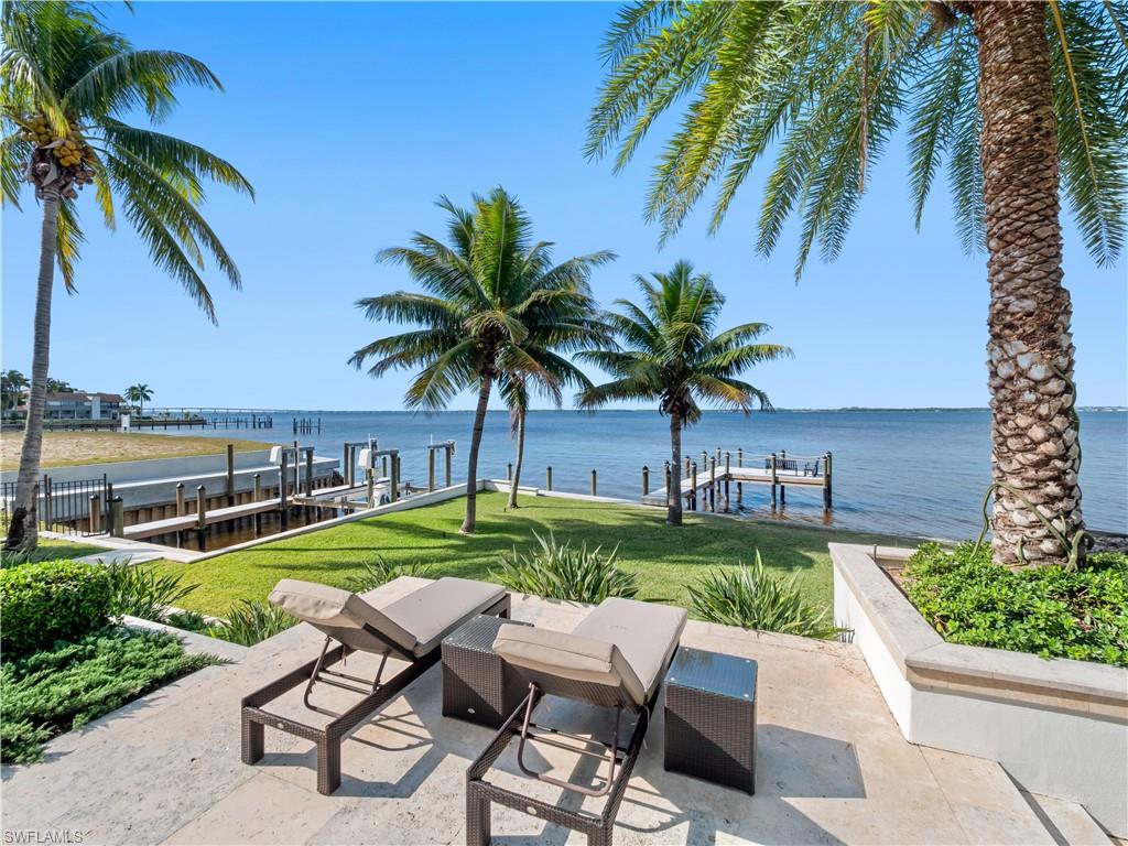 PALM GARDENS - Residential