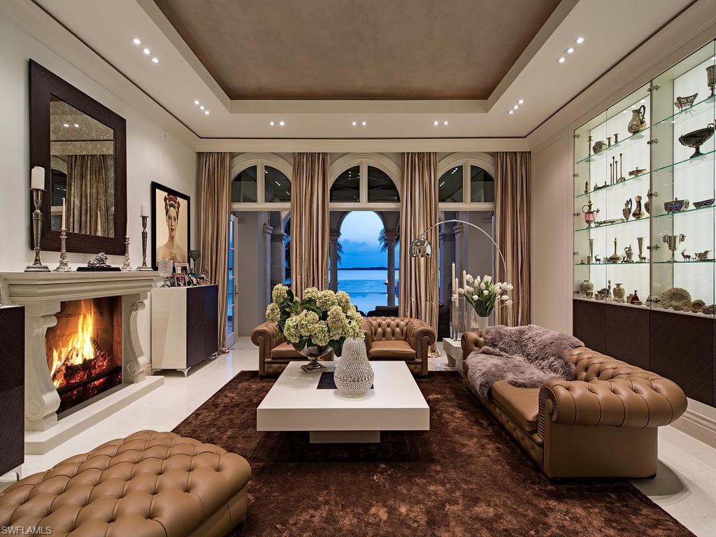 PALM GARDENS - Residential