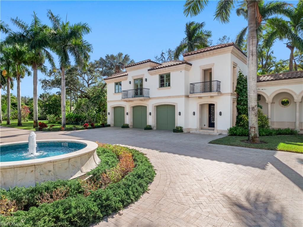 PALM GARDENS - Residential