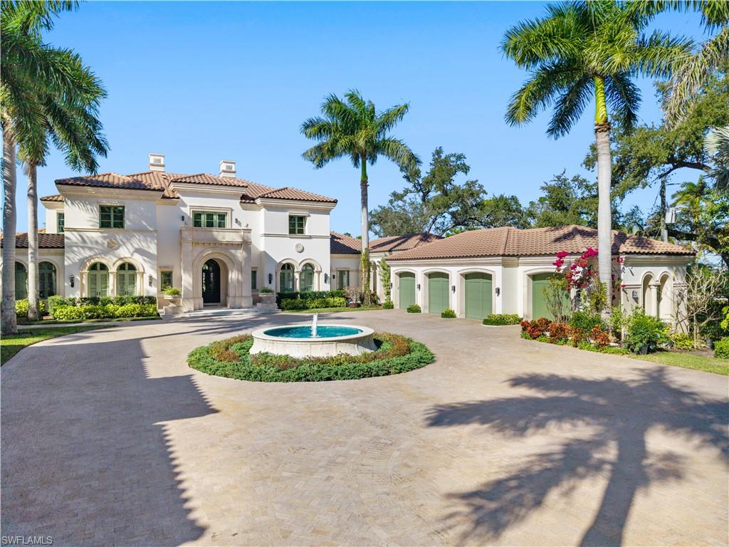 PALM GARDENS - Residential