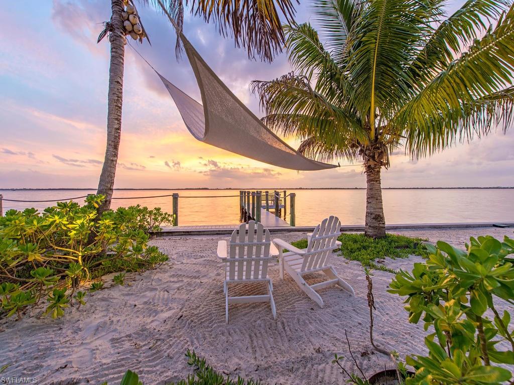 PALM GARDENS - Residential