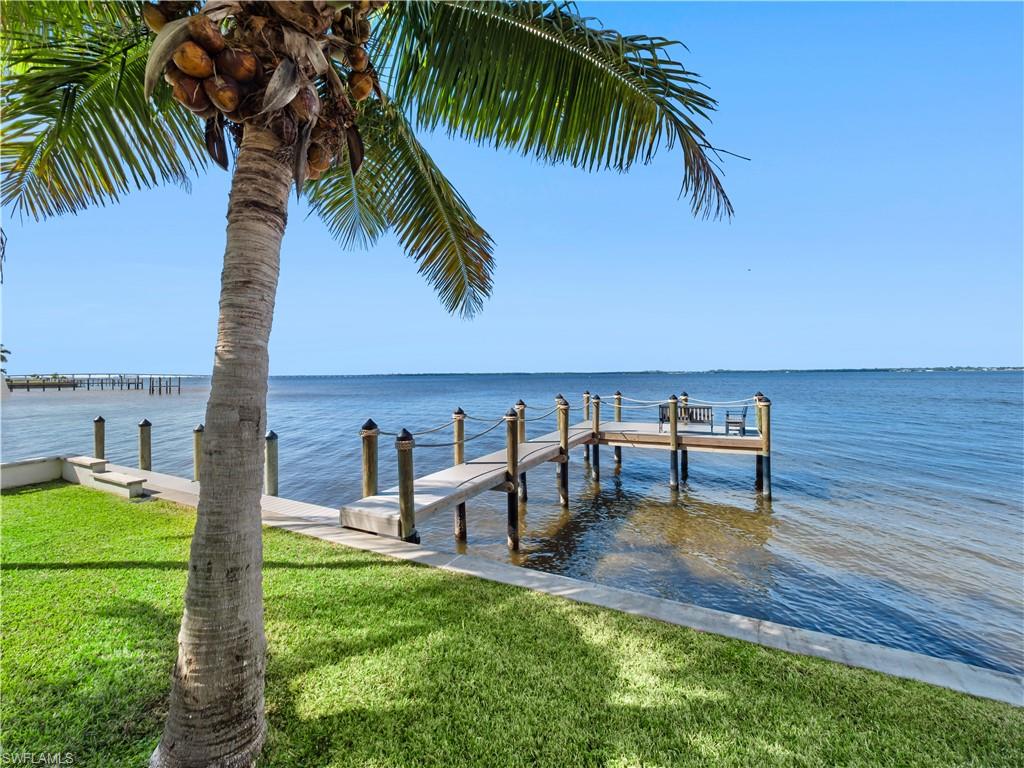 PALM GARDENS - Residential