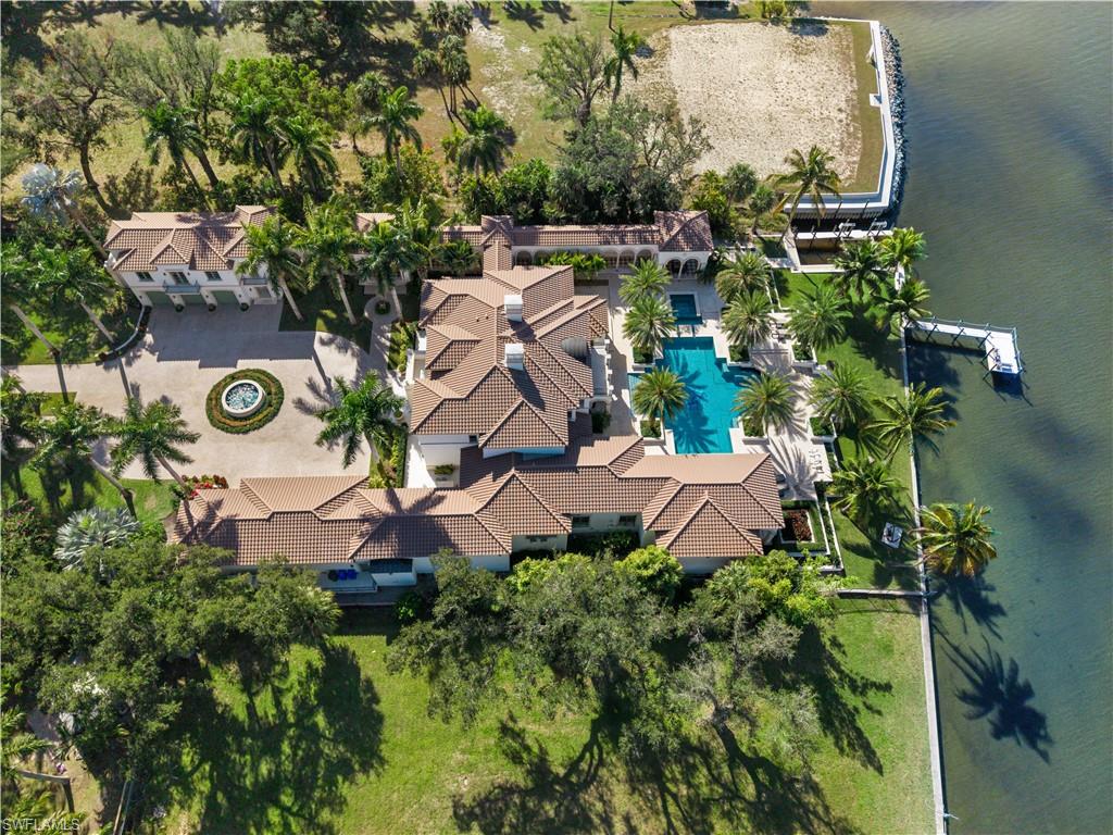 PALM GARDENS - Residential