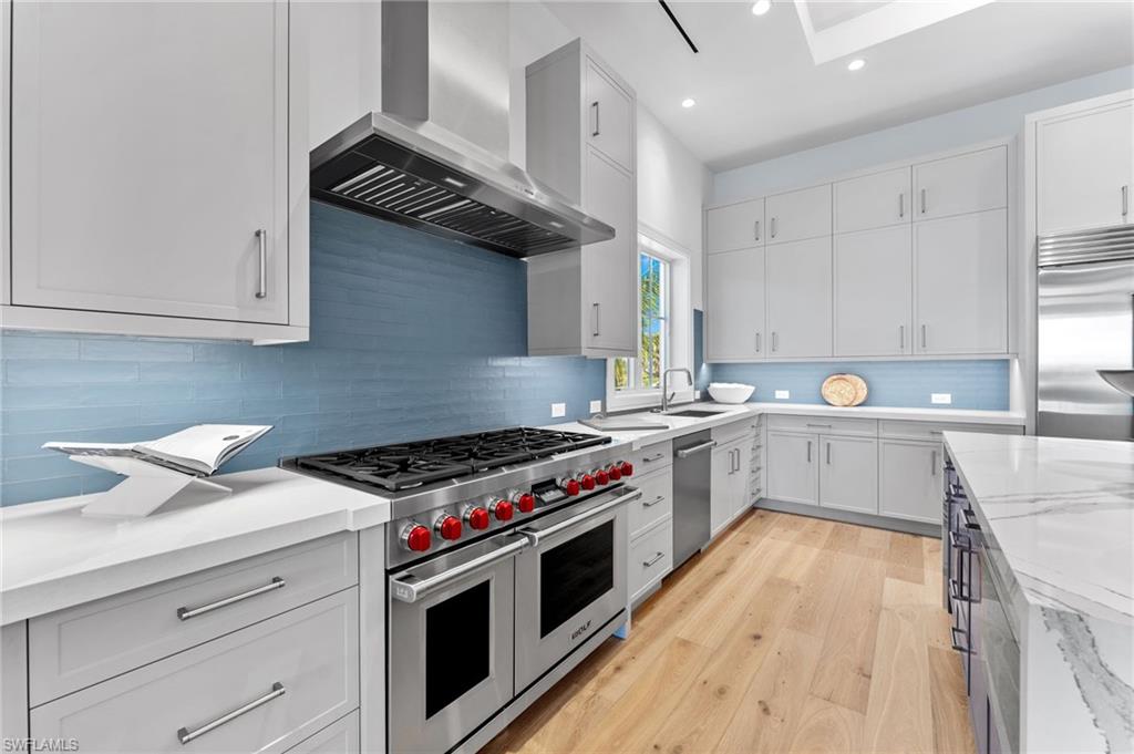 MANGROVE BAY - Residential