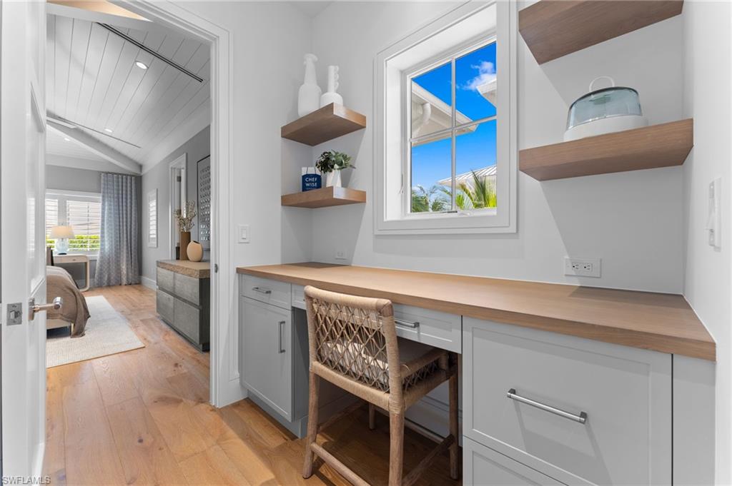 MANGROVE BAY - Residential