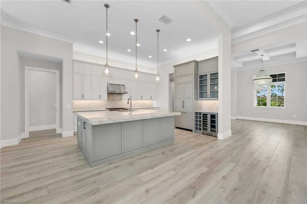 ISLES OF COLLIER PRESERVE - Residential