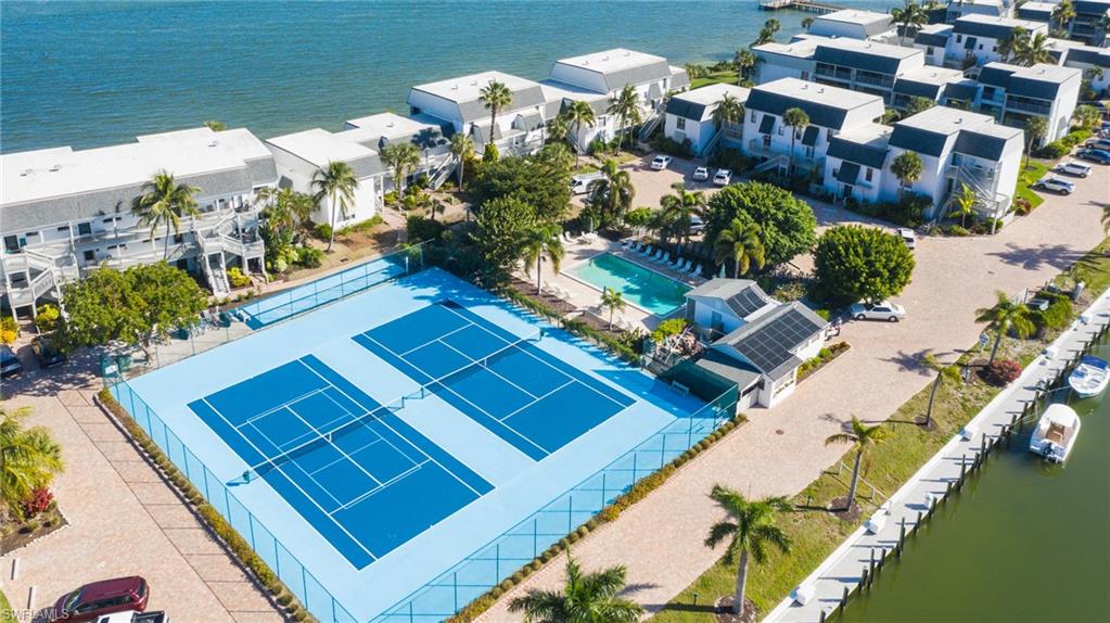 MARINER POINTE CONDO - Residential