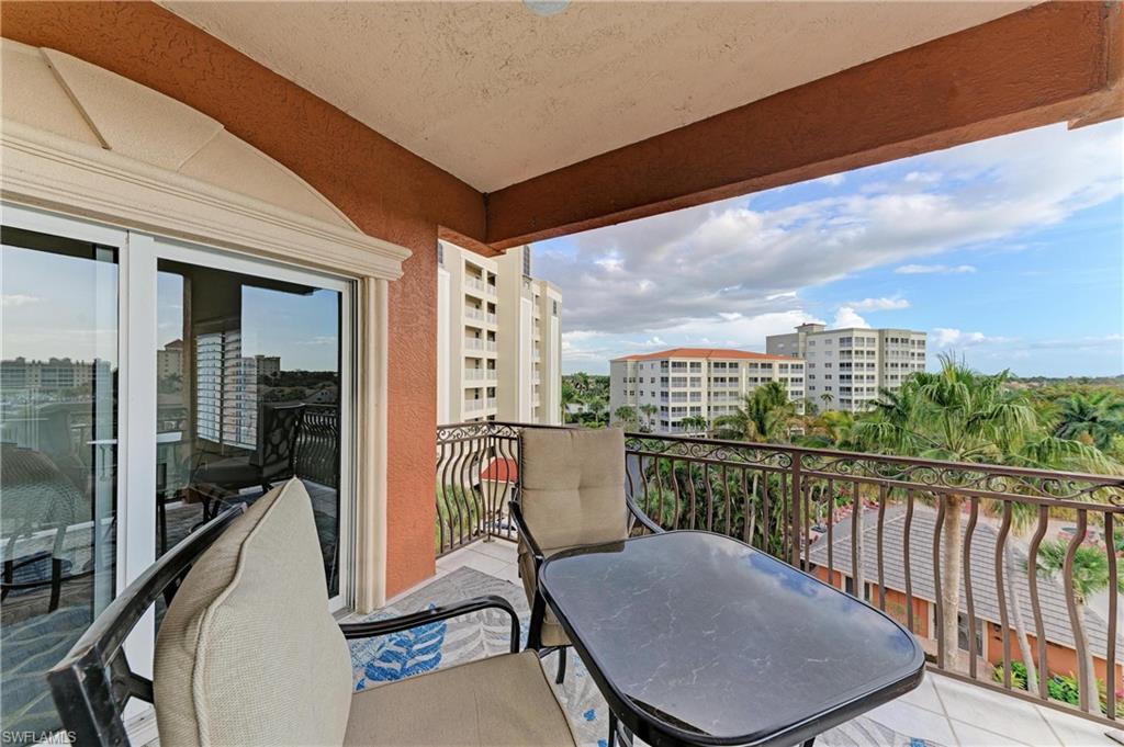 HARBOR PLACE - Residential