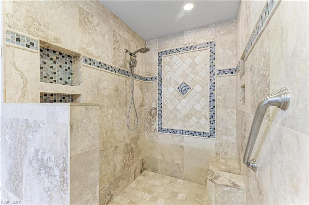 HARBOR PLACE - Residential