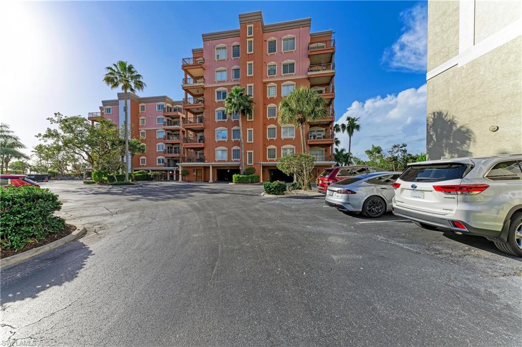 HARBOR PLACE - Residential