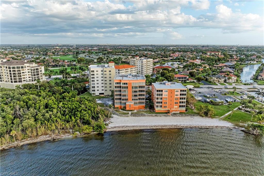 HARBOR PLACE - Residential