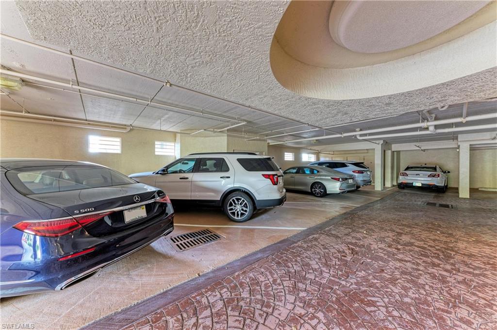 HARBOR PLACE - Residential