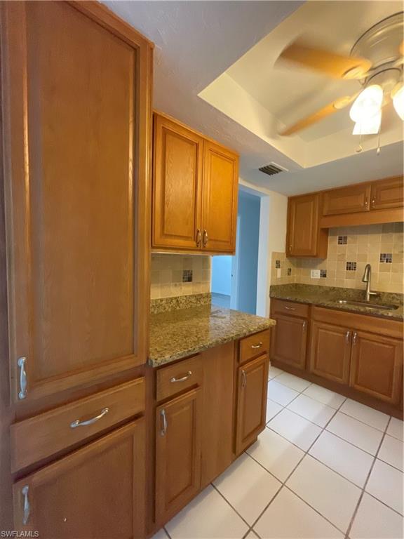 WINDSOR WEST - Residential