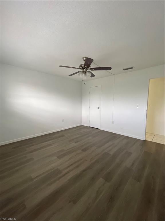 WINDSOR WEST - Residential