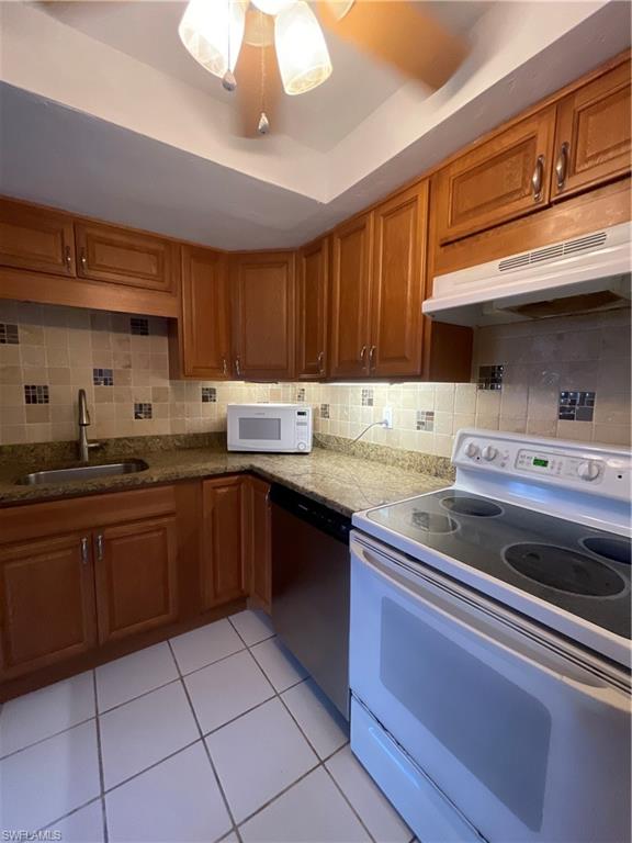 WINDSOR WEST - Residential