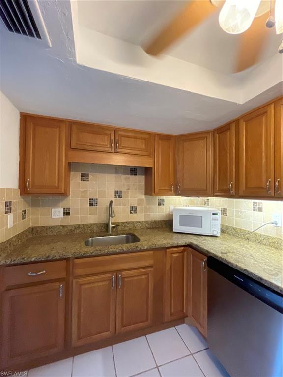 WINDSOR WEST - Residential
