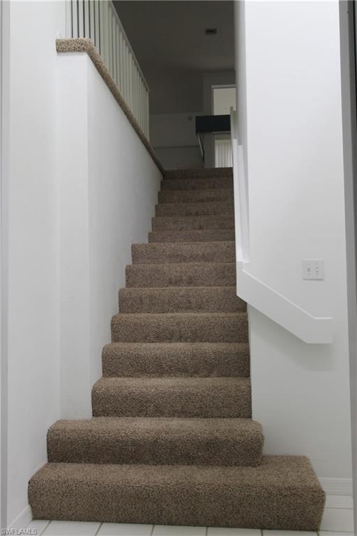 LAKESIDE GARDENS - Residential Lease